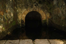 Fuente romana de caÑada honda